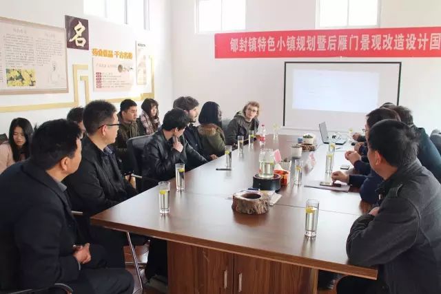 一批批參觀團(tuán)為何頻頻到云臺冰菊基地參觀？
